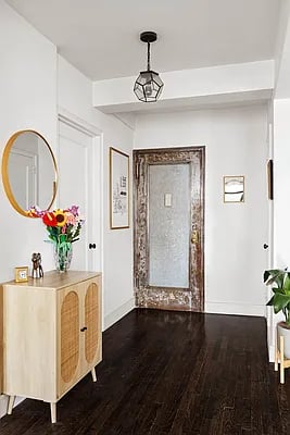 161 W 16th St #15H