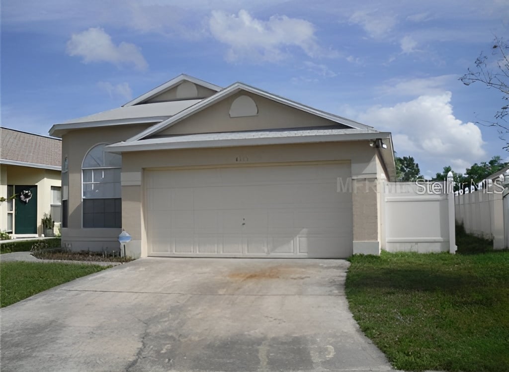 6715 Forsyth Oak Ct