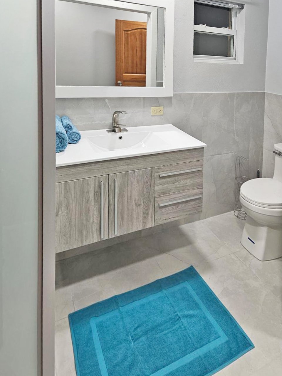 897 Sabbath Hill 1 Bedroom Apartment