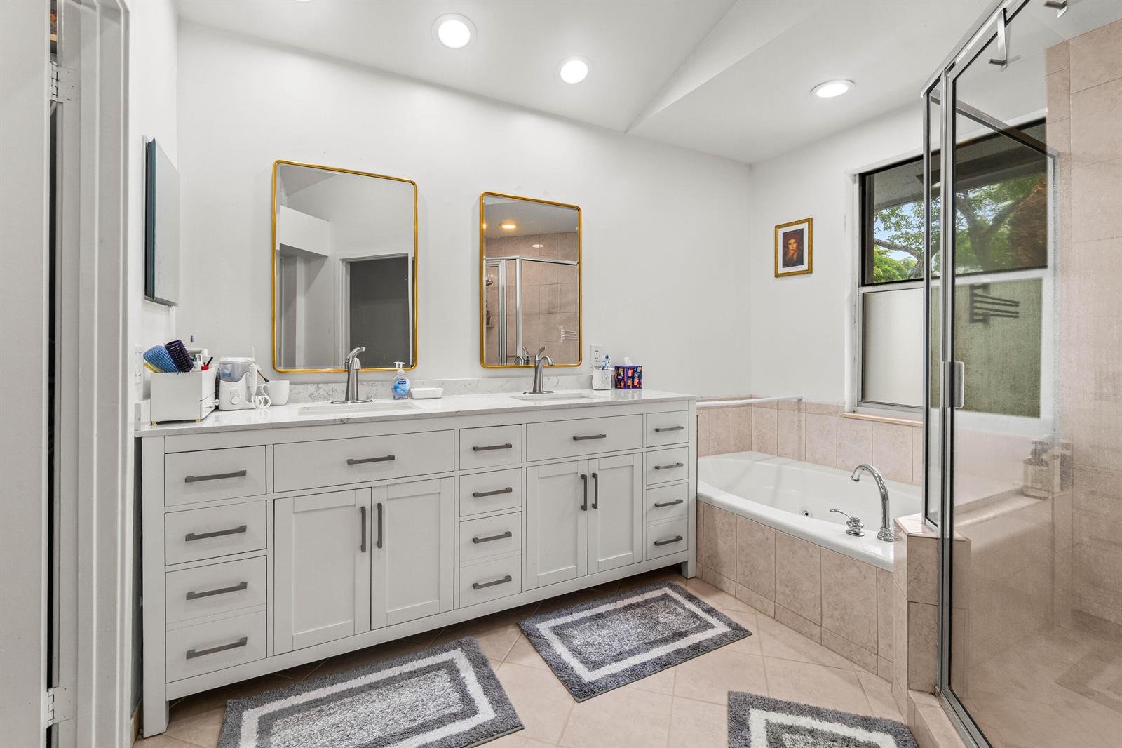 2011 NW 53rd St