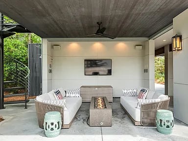 6 Little Rabbit Ln