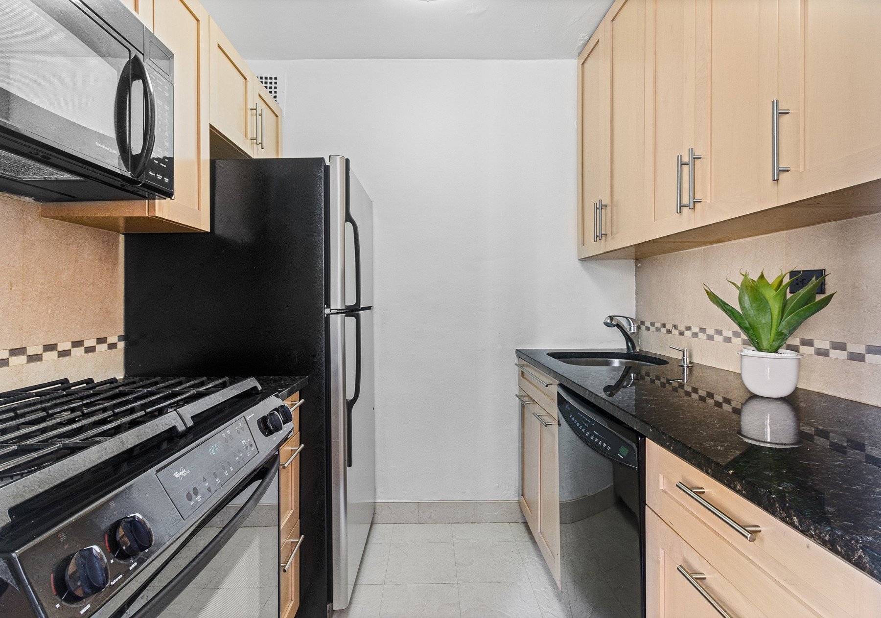  201 East 37th Street, #H-12