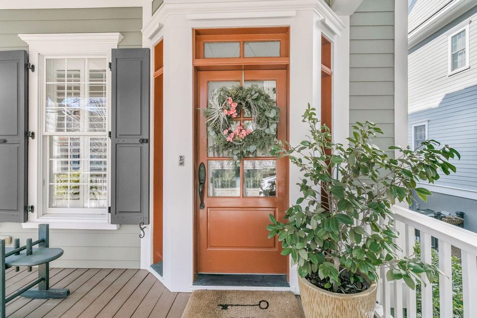 2459 Settlers Street