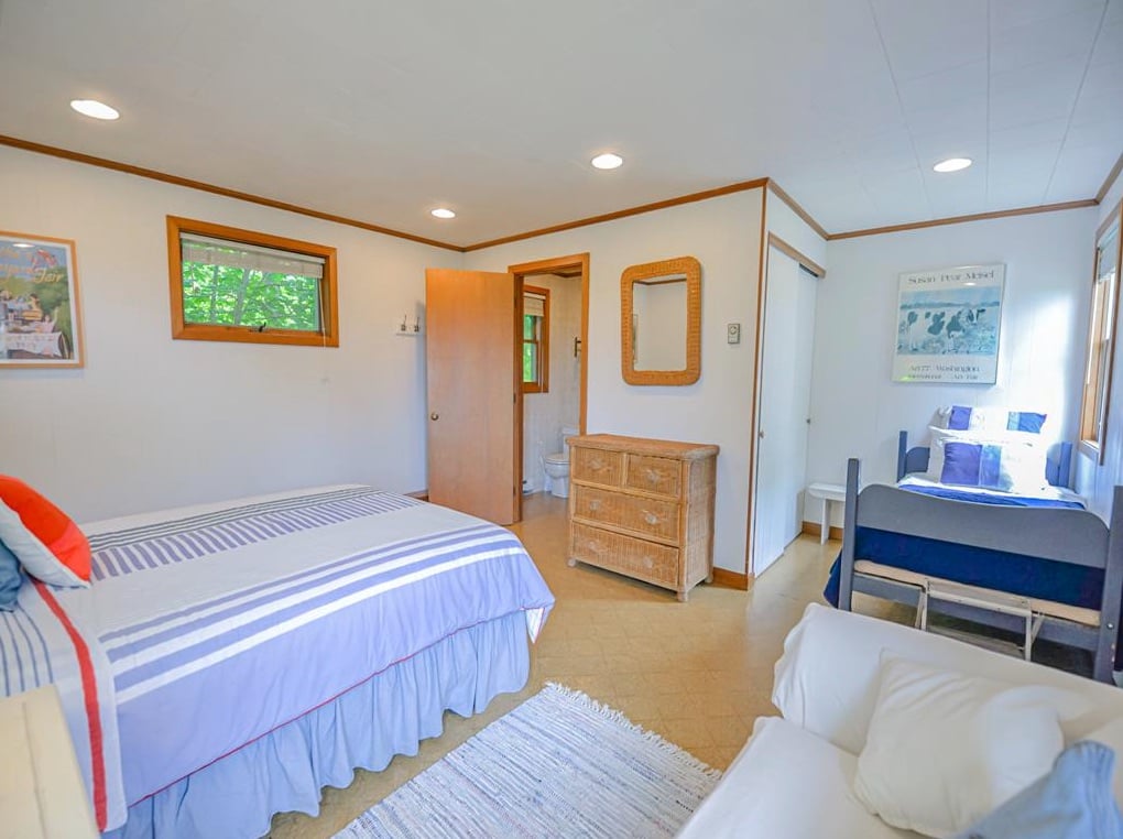 17 Chowder Kettle Ln