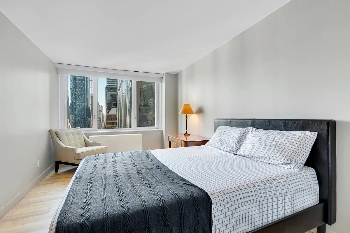 322 W 57th St #39H1