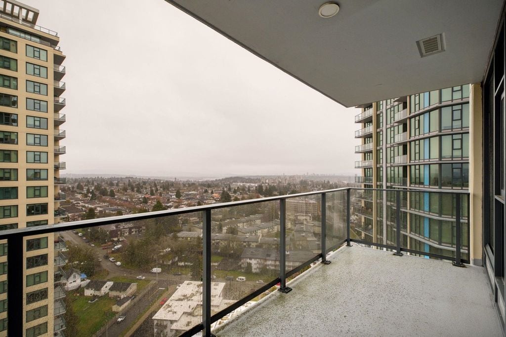 7358 Edmonds St, #2105