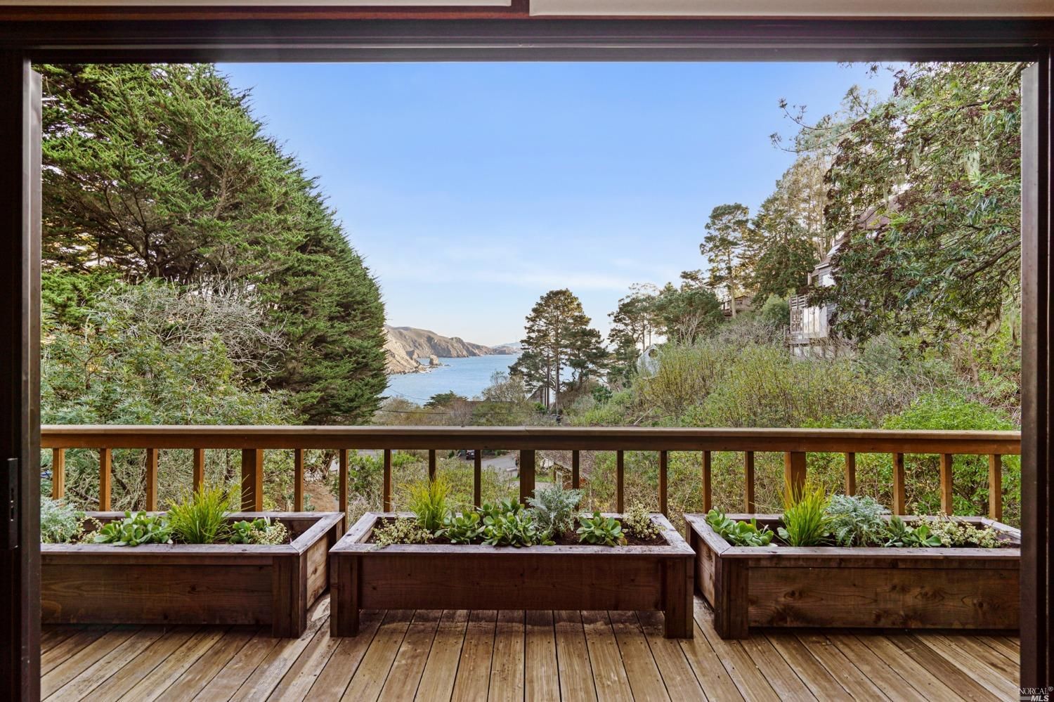 260 Sunset Way