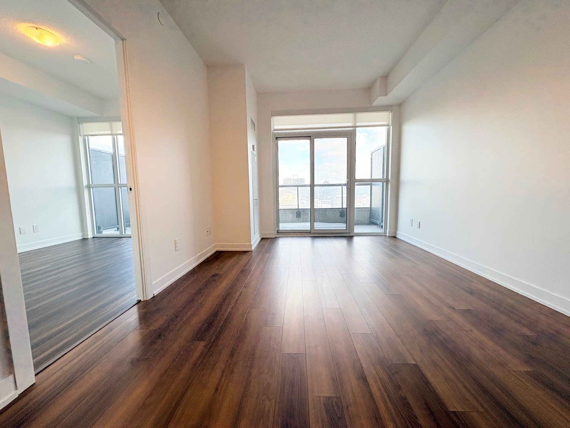 1603 Eglinton Avenue W 321