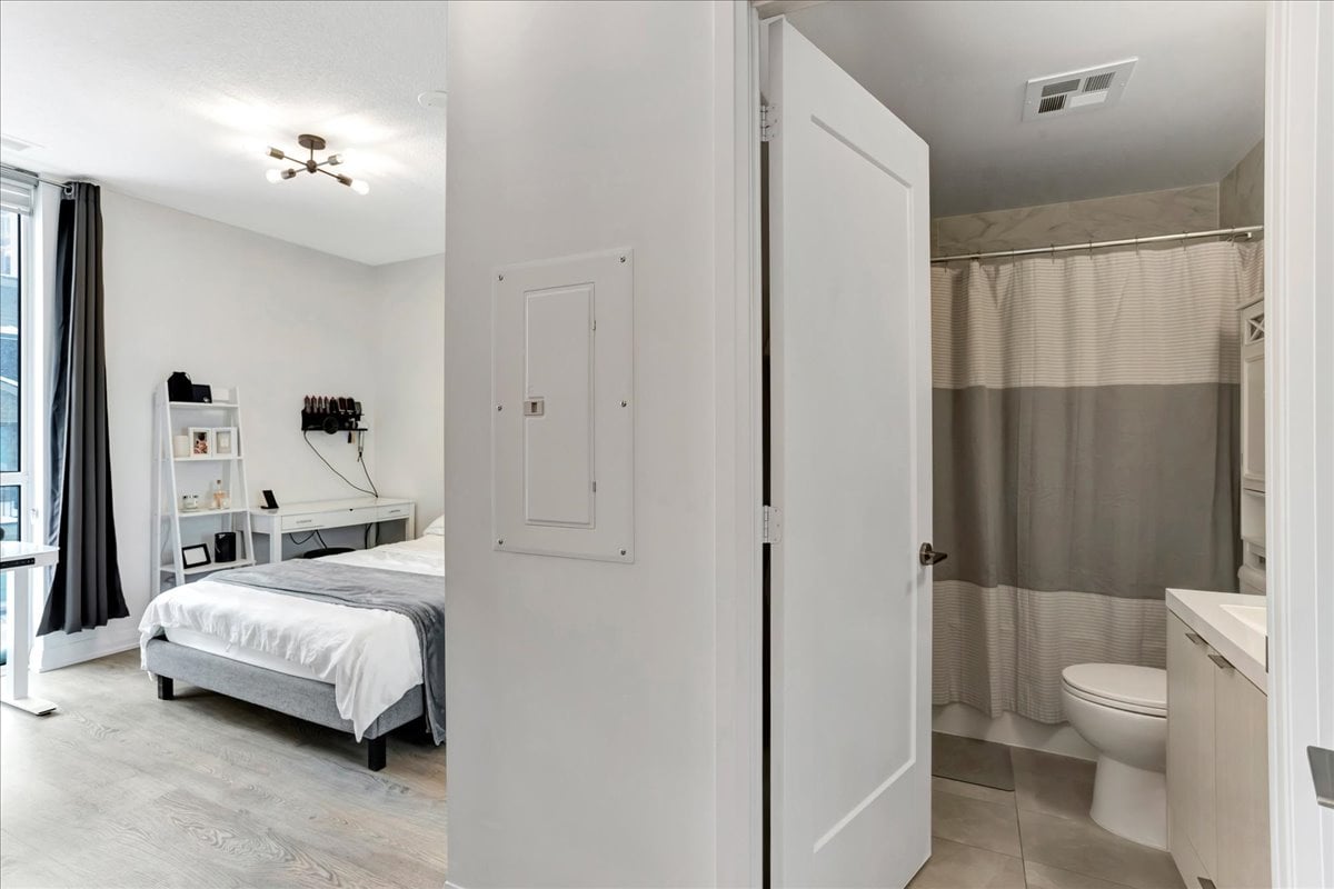 #310 - 101 Erskine Avenue