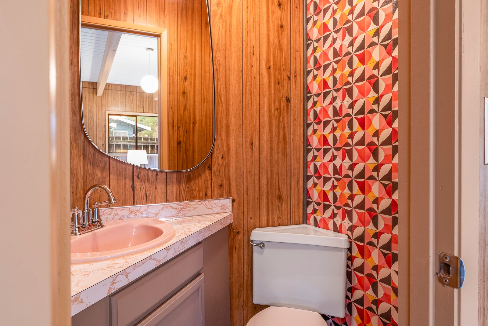 Mid-Century Gem in Mountlake Terrace 
