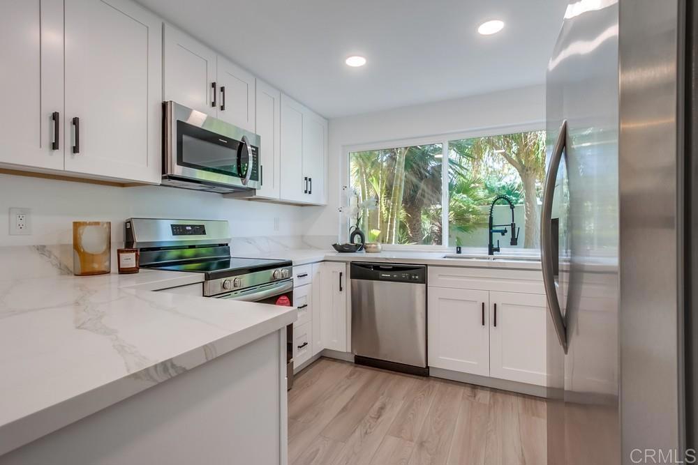 3580 Apple Blossom Way