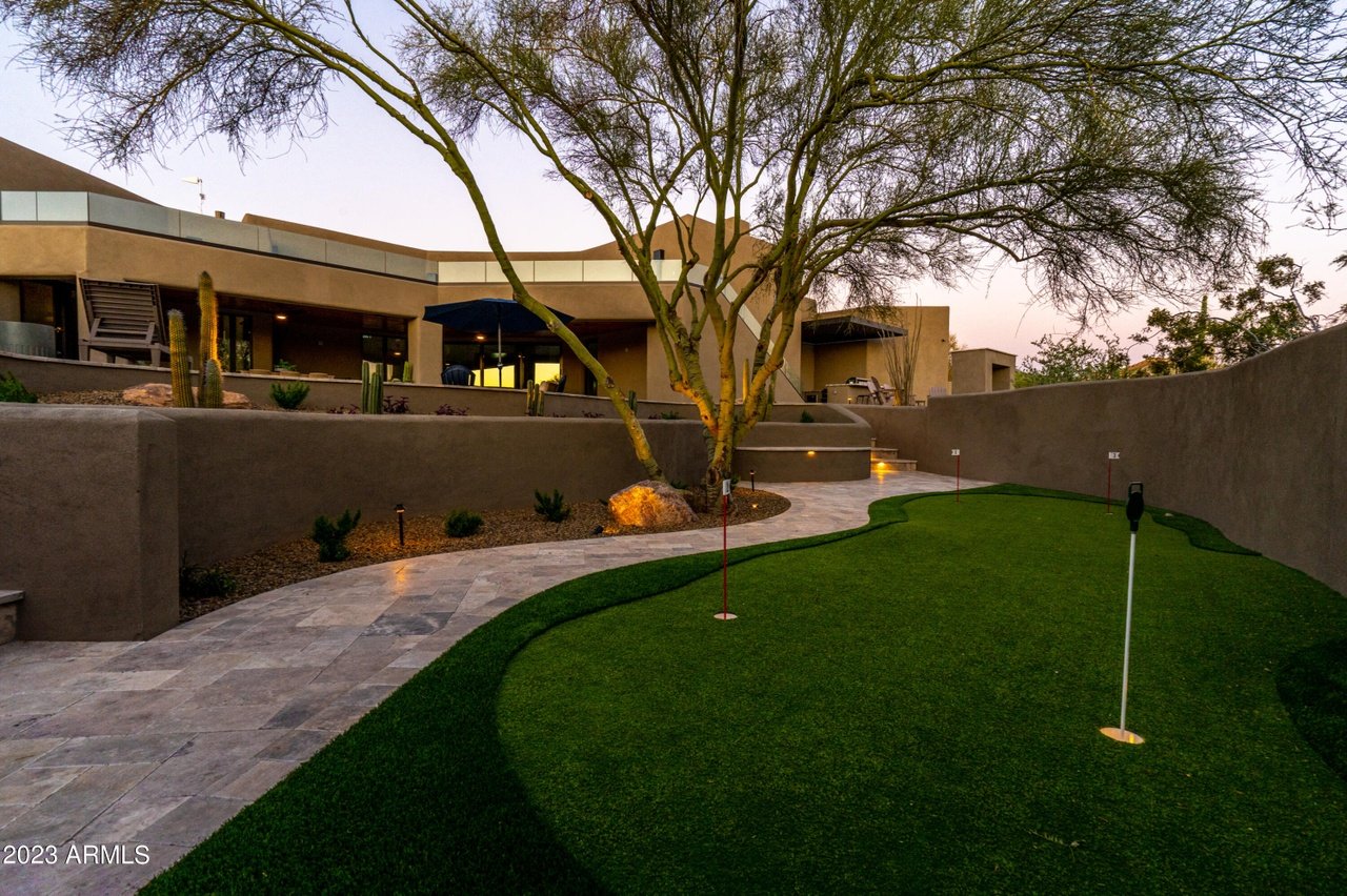 9387 E Adobe Dr