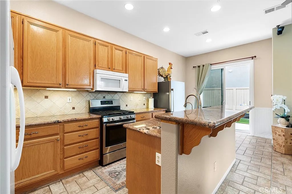 37724 Amber Ln