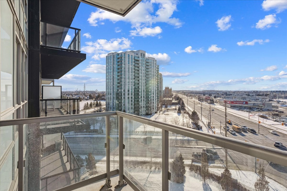 Spectacular Mississauga Condo