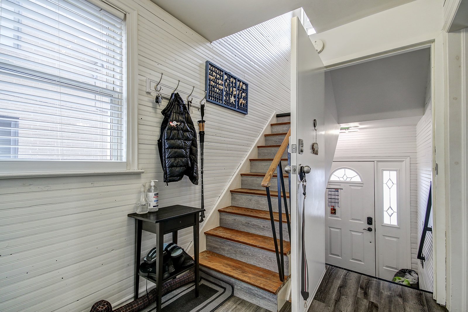 16 Allenby Ave