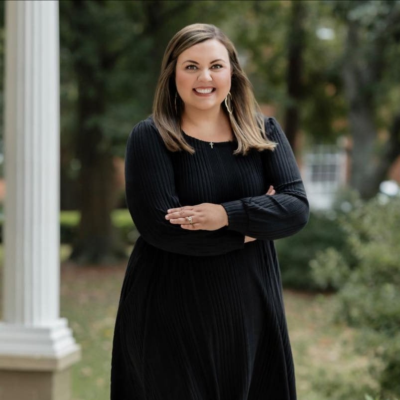 Maddie Carter Perry, GA Real Estate Agent Headshot