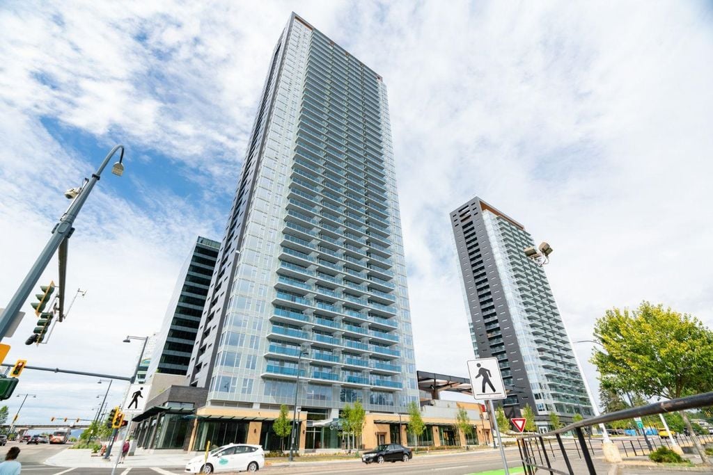 13615 Fraser Hwy, #2005