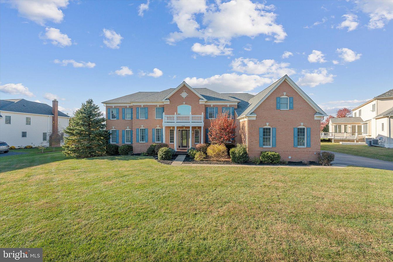 20069 Forest Farm Ln