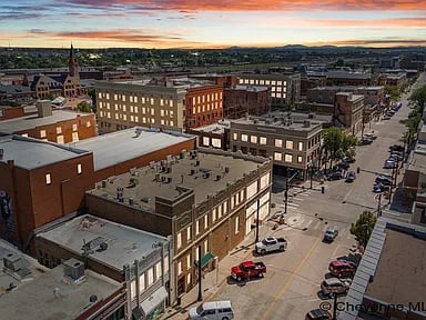 109 E 17th St Ste 303