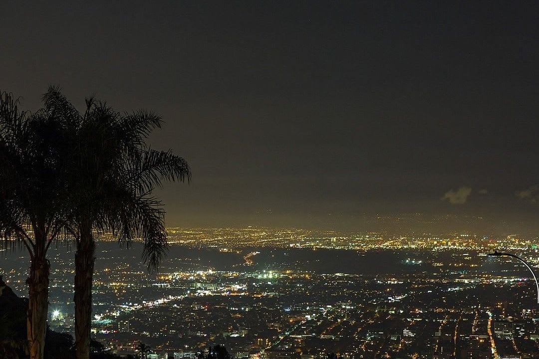View Lumina