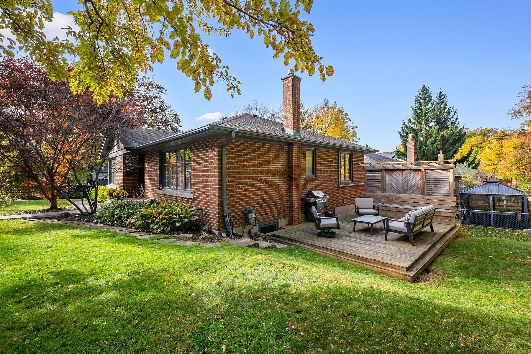 840 Royal York Road