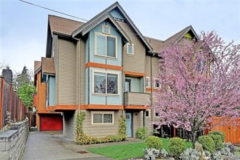 2320 N 113th Place