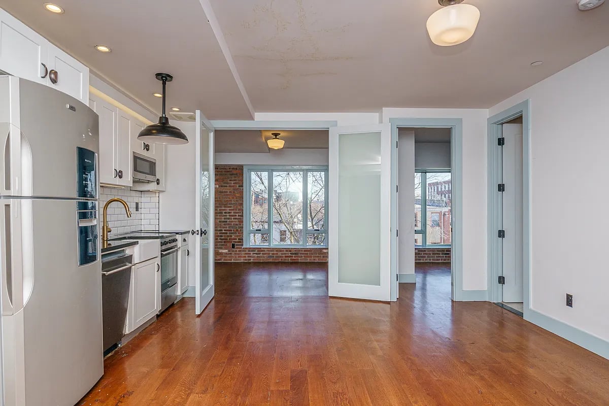 31 Brooklyn Avenue #3E