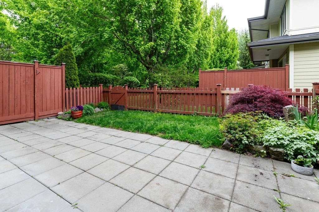 40632 Government Rd, #25