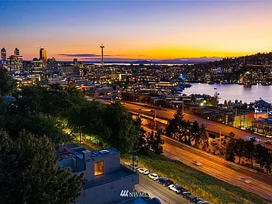 1118 Lakeview Blvd E APT 4