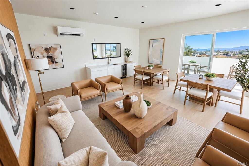 451 Grand Avenue W #322