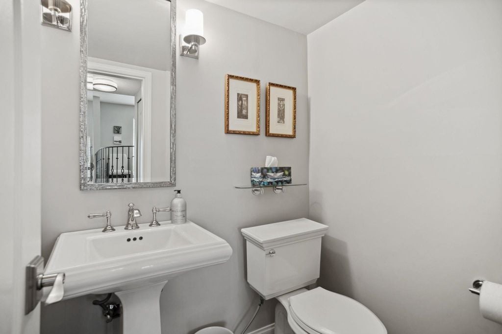 230 Waterleigh Dr