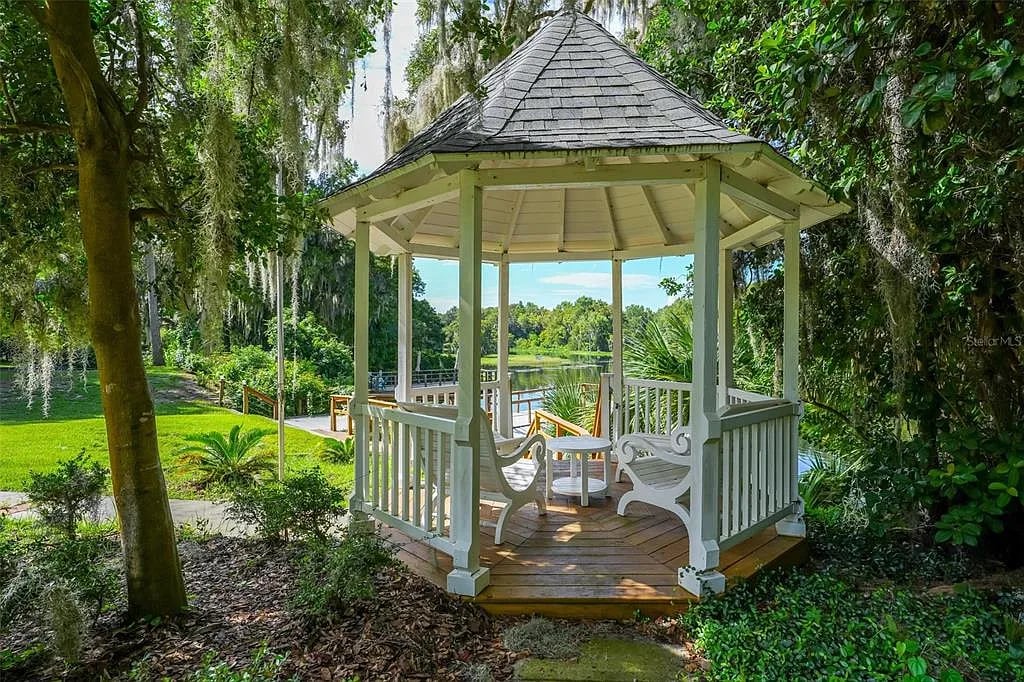 20368 THE GRANADA, DUNNELLON, FL 34432