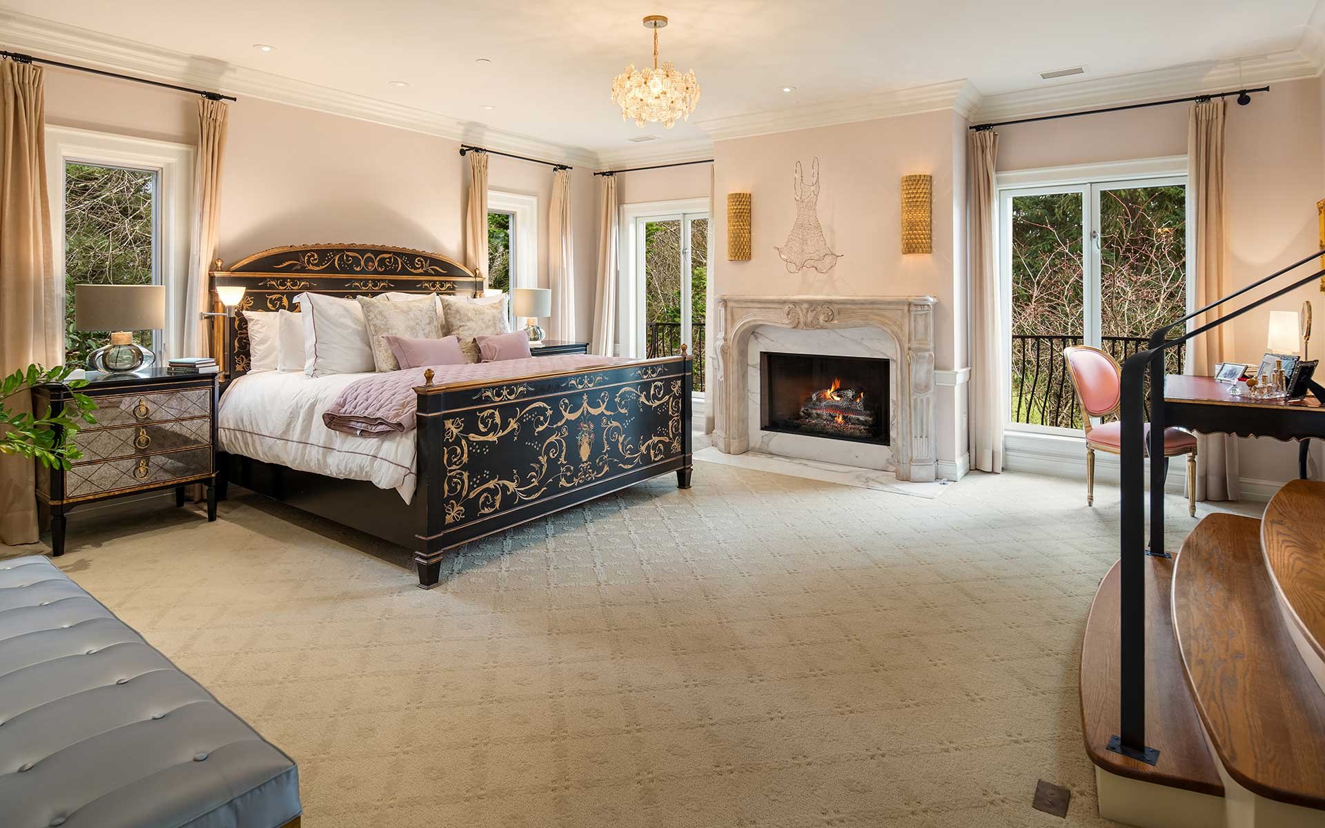 Sophisticated, Timeless Style in a Prized Medina Location on Overlake Golf Course