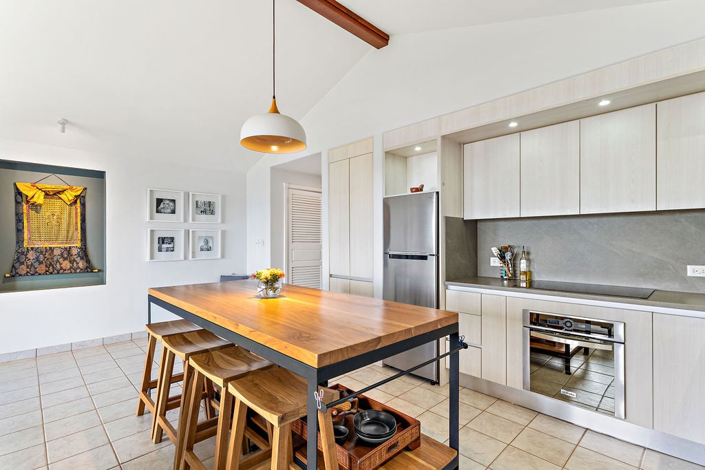 Pacific Beach #10 | Fully Renovated One-Bedroom with Panoramic Ocean & Marina Views