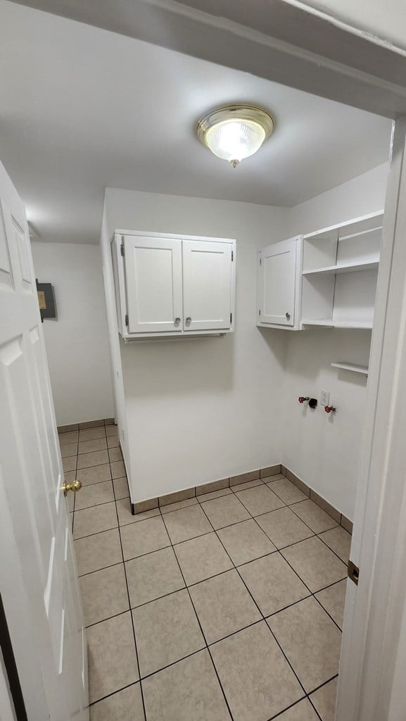 2314 Ralph Dr