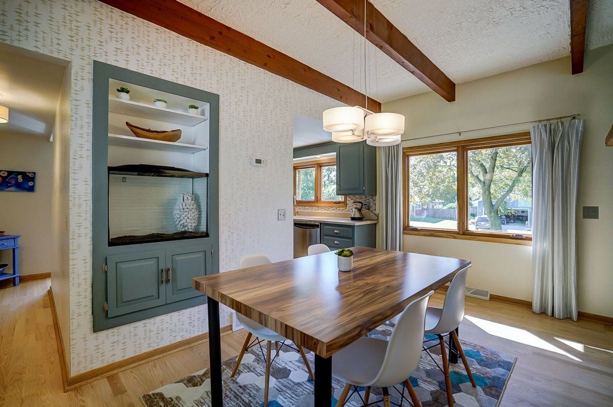 Mid-Century Modern Oasis