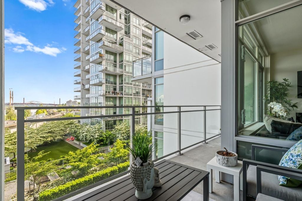 258 Nelson's Ct, #312