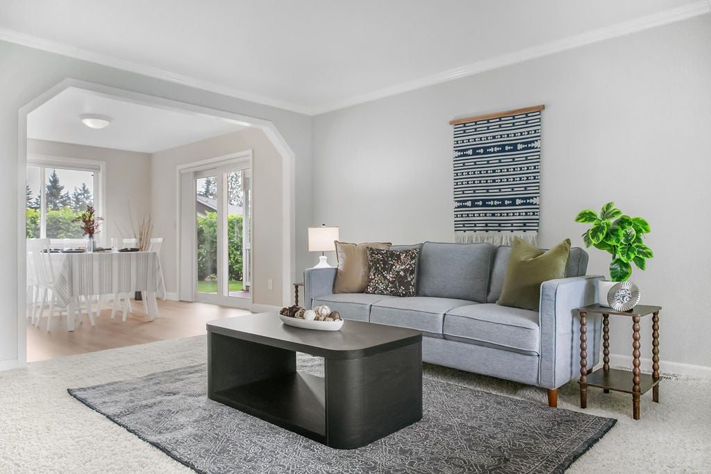 3055 NW Colonial Lane