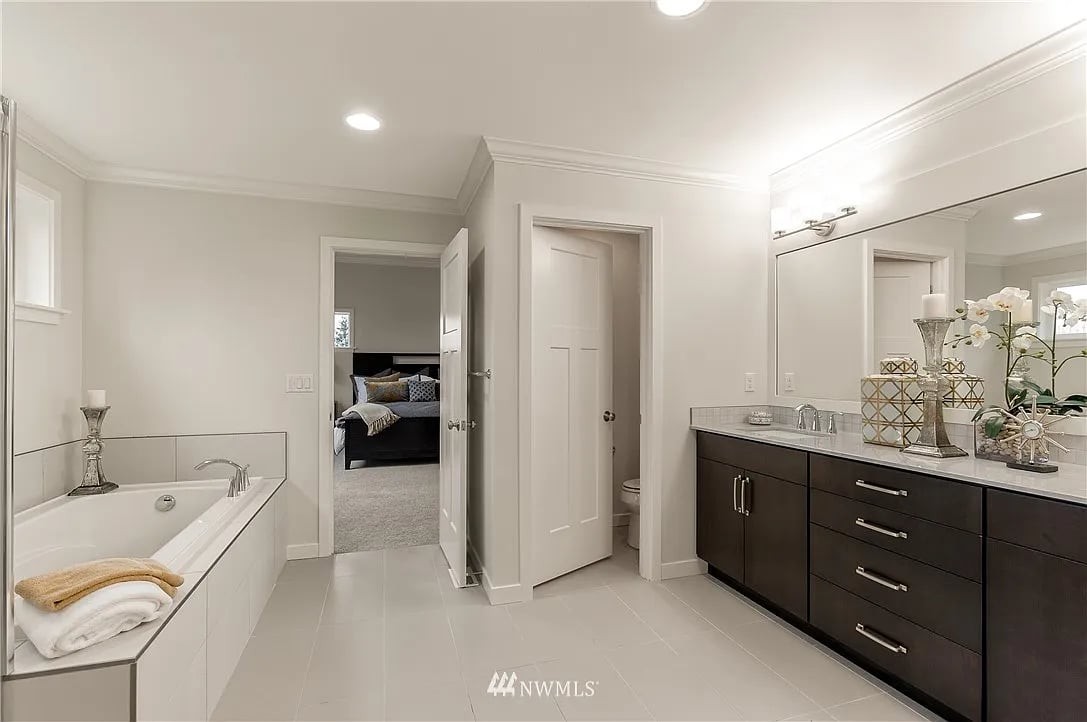 20317 8th Ave NW, #5