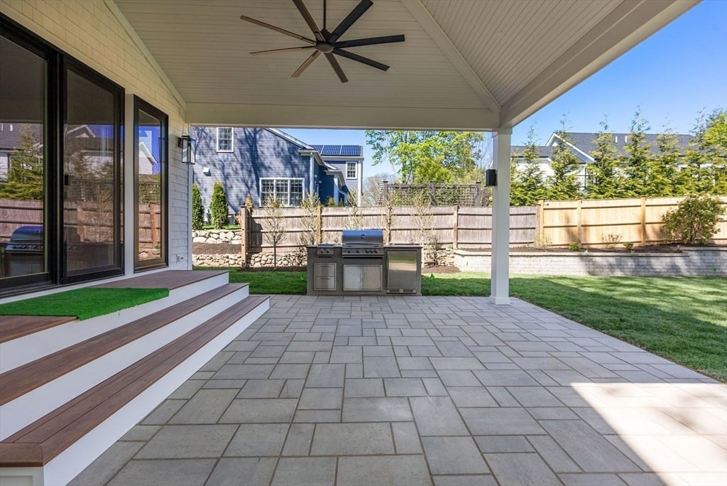 98 Beethoven Ave