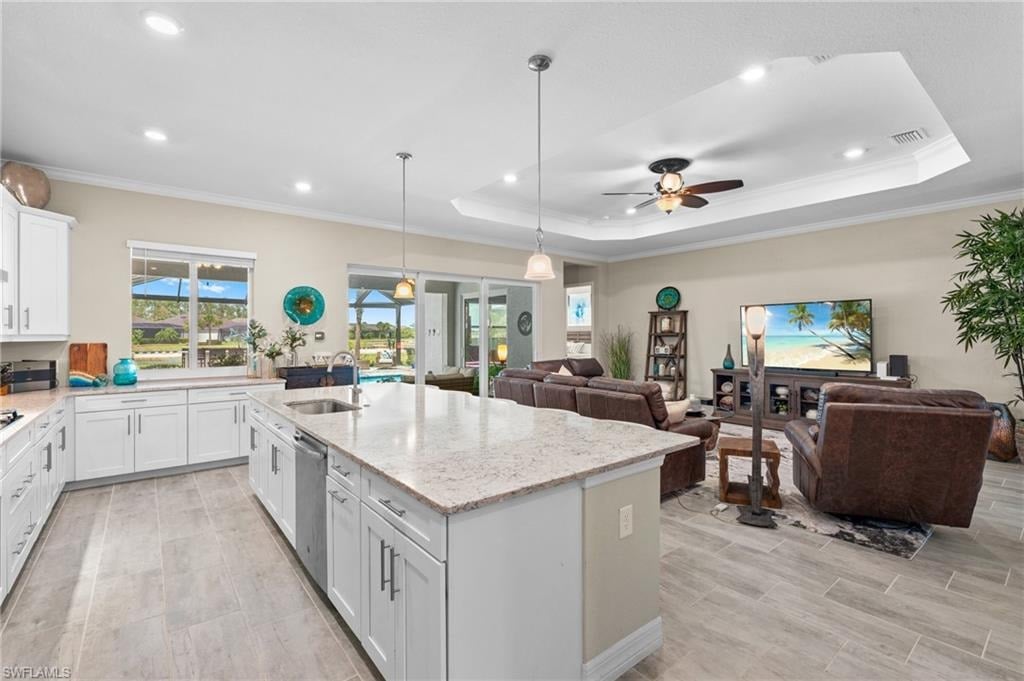 15248 Blue Bay Cir