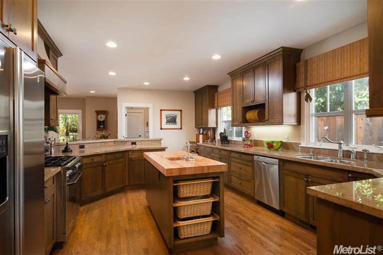 Sold in Fabulous 40's! 1366 47th St. - Represented Buyer
