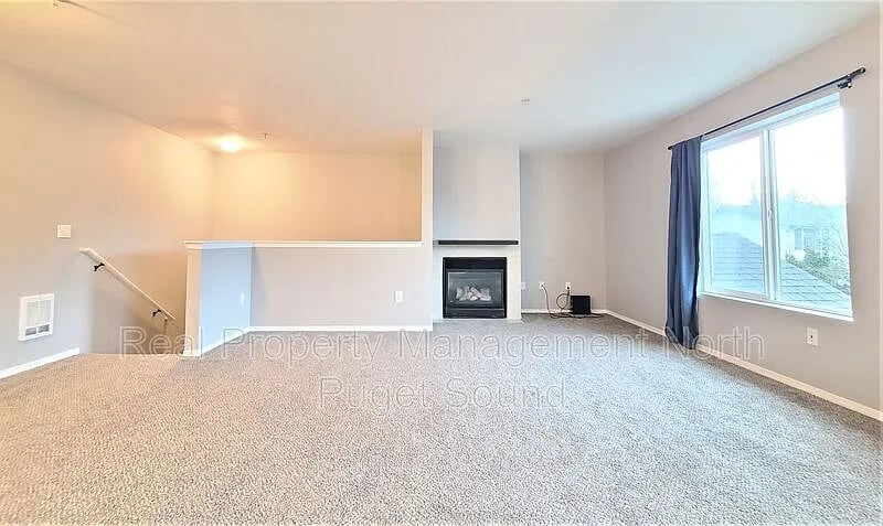 510 75th St SE #104