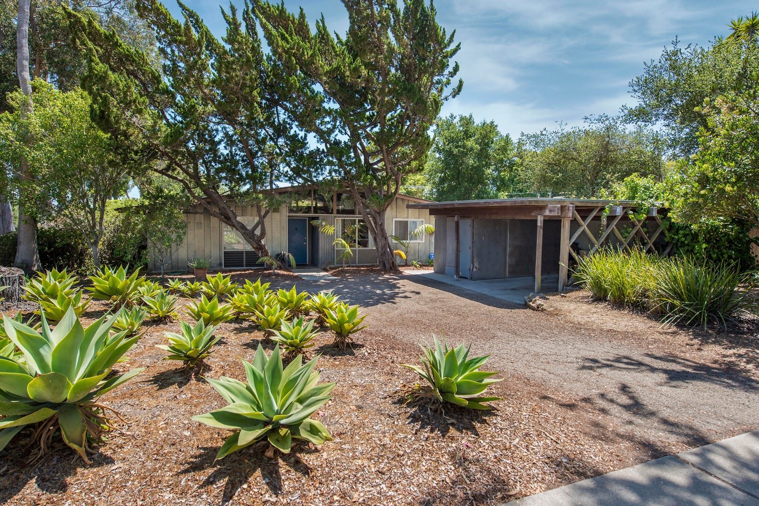 2405 Selrose Lane