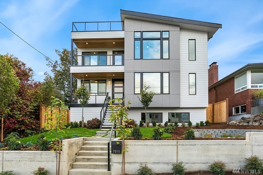 7515 30th Ave, NW