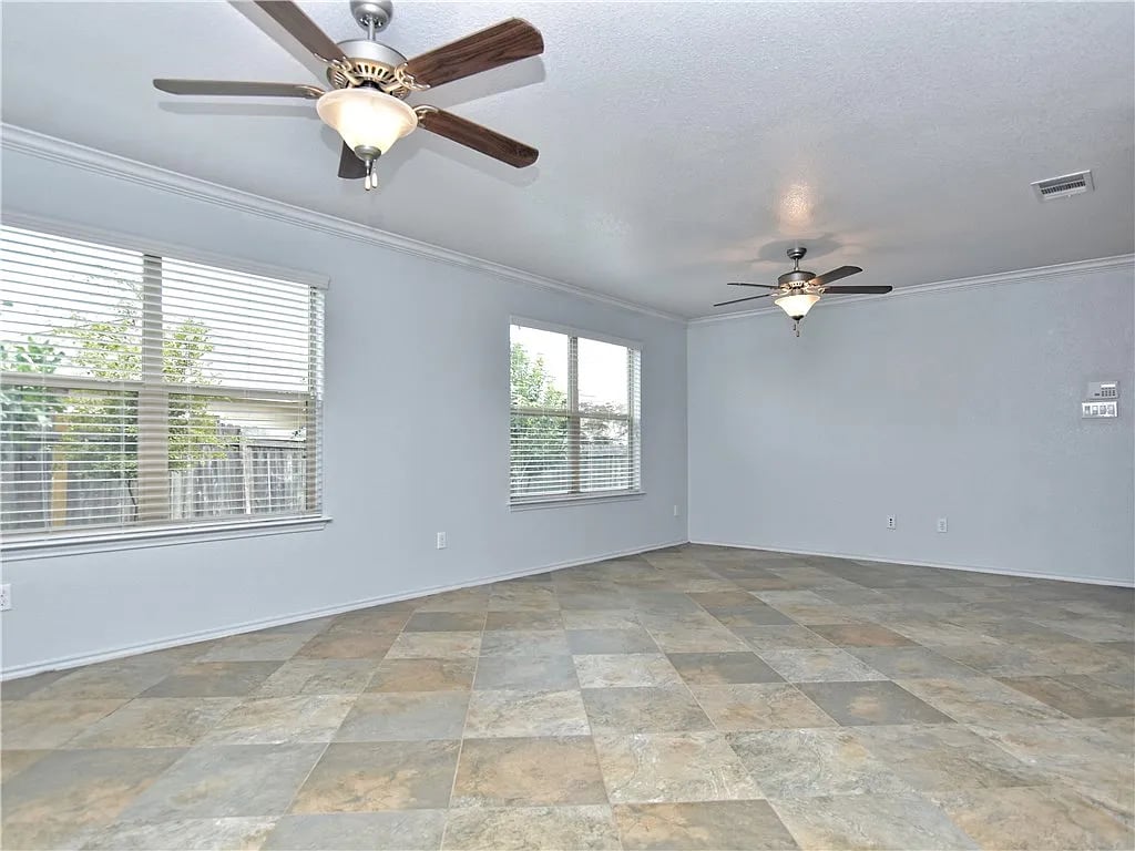 500 Mourning Dove Ln