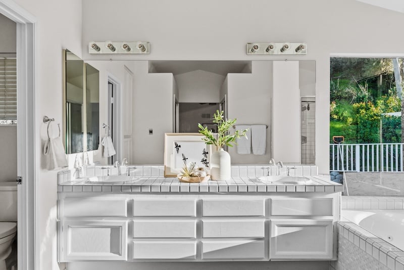 Private 1.27-Acre Oasis in Encinitas