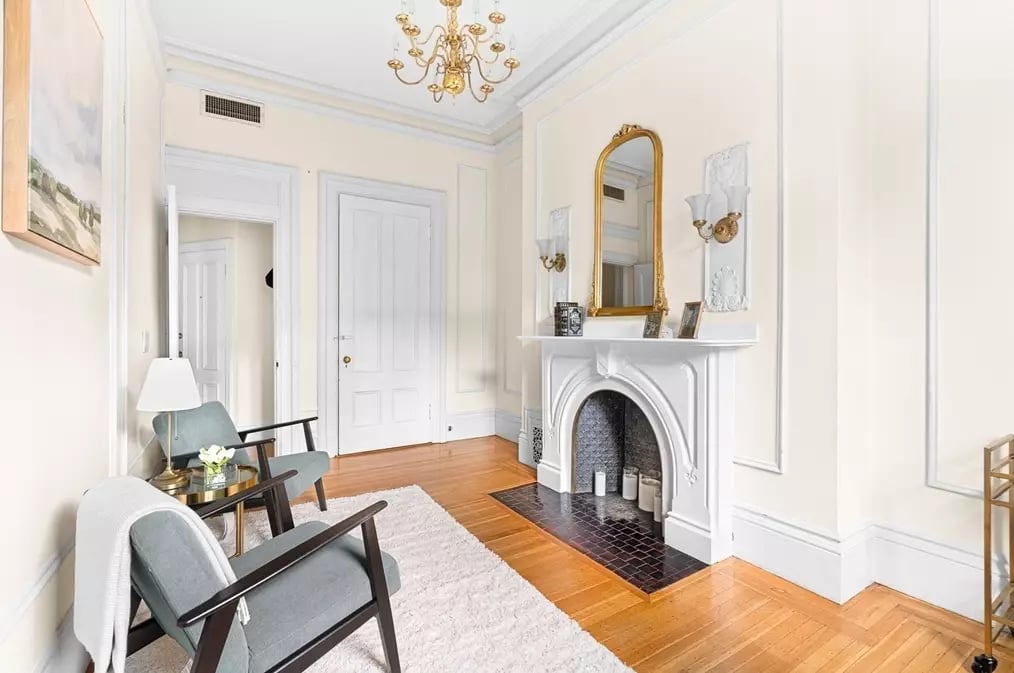 127 Beacon St #32