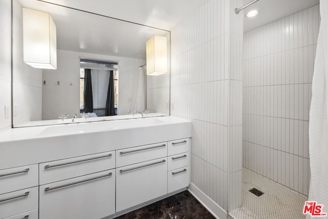 6253 Hollywood Blvd, #503