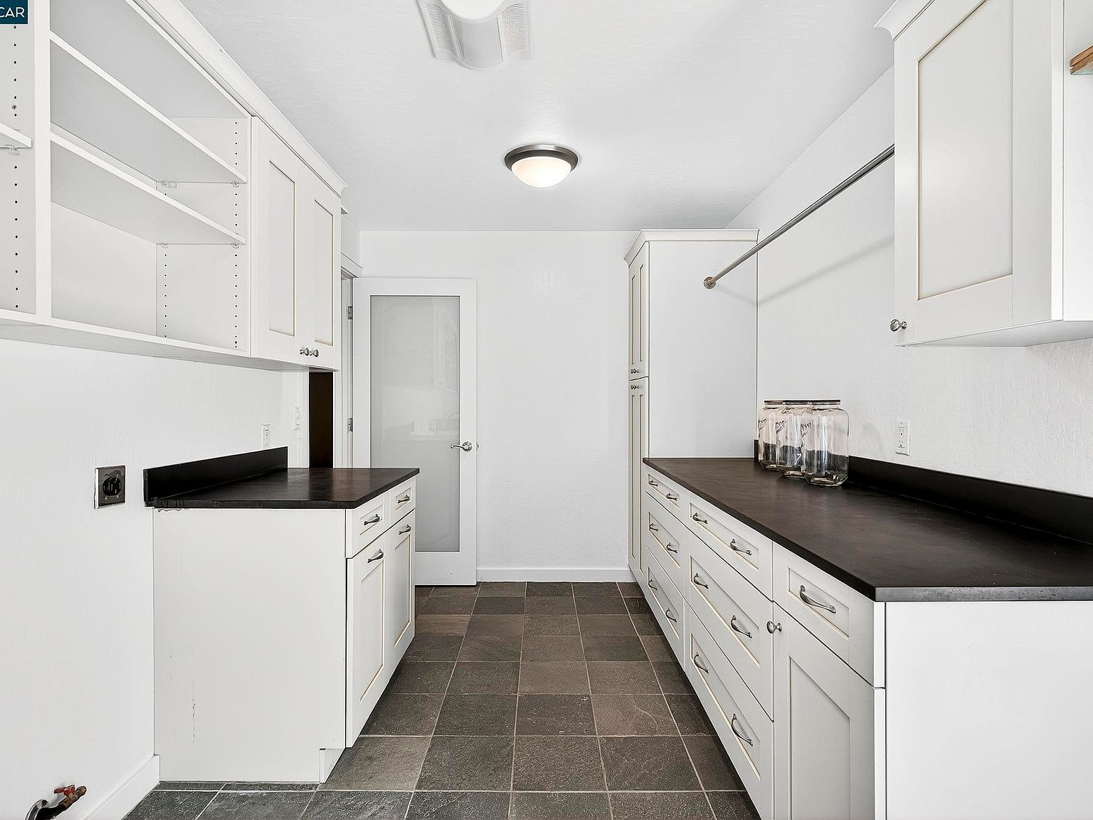 1206 Rimer Dr